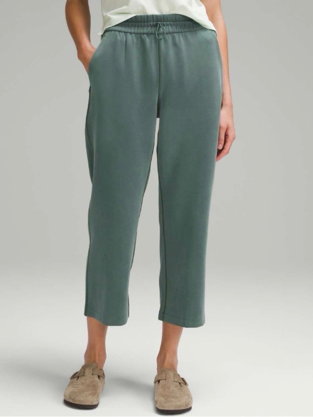 Lululemon Softstreme High-Rise Straight-Legged Cropped Pants - Picture 15 of 16
